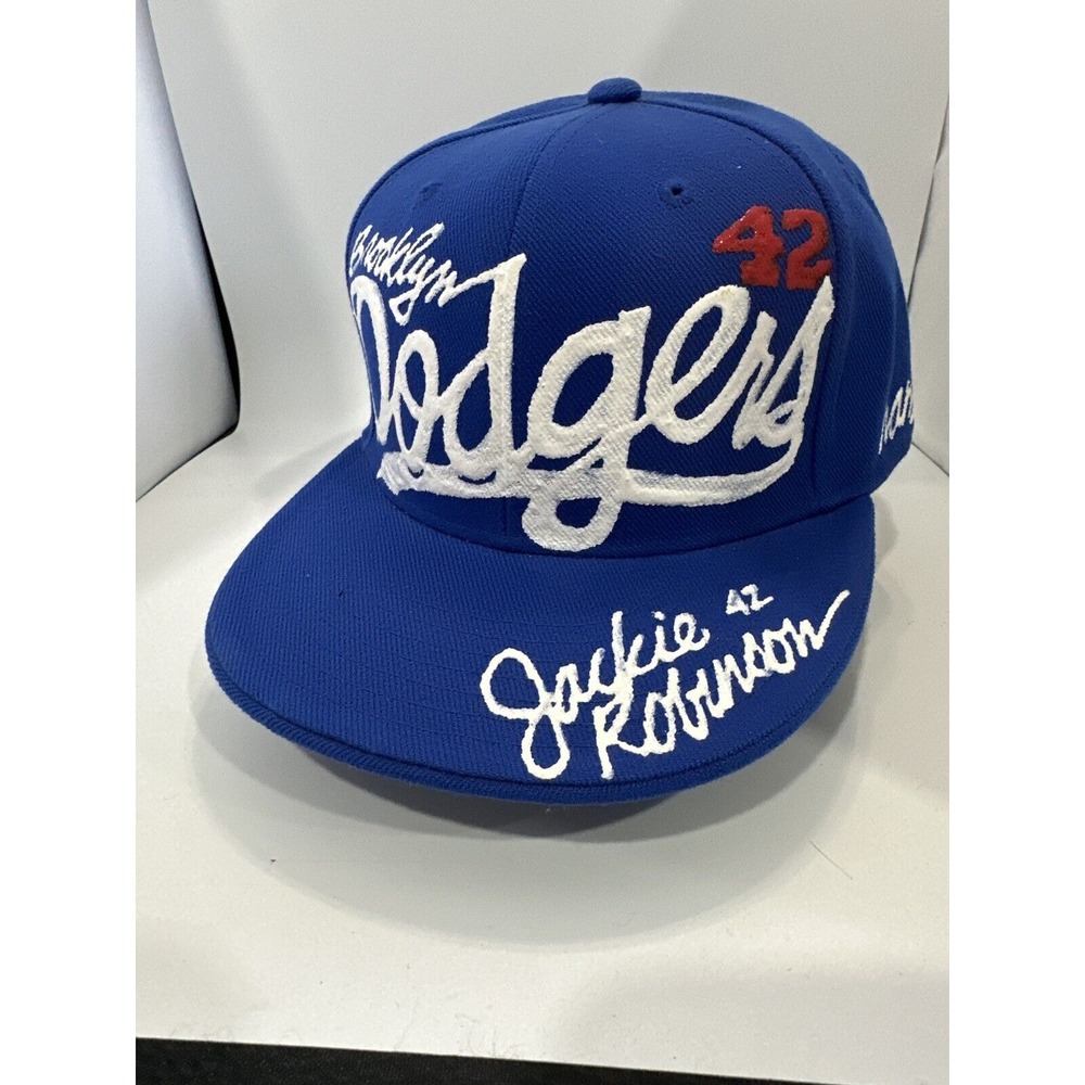 Brooklyn  Dodgers Hand painted Jackie Robinson 42- Hatco- 7 3/4 Size- New‎